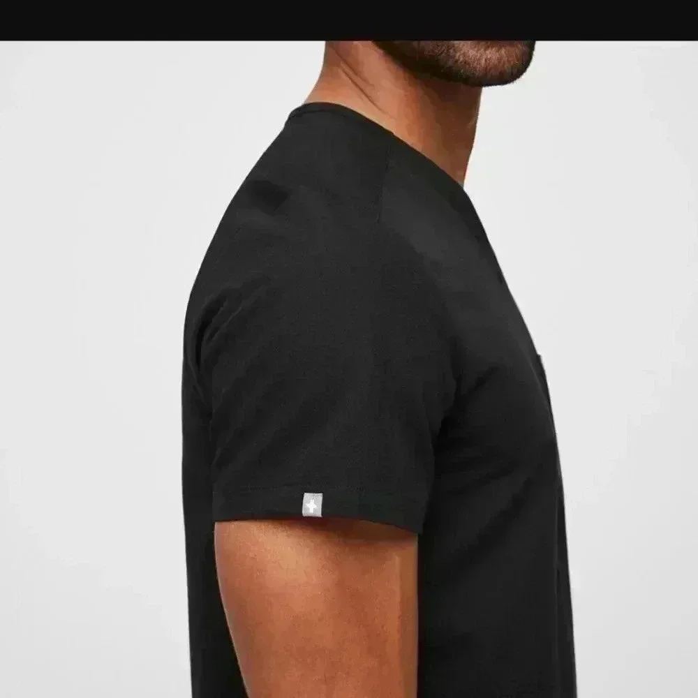 Figs men's black scrub set (large top/medium bottoms)